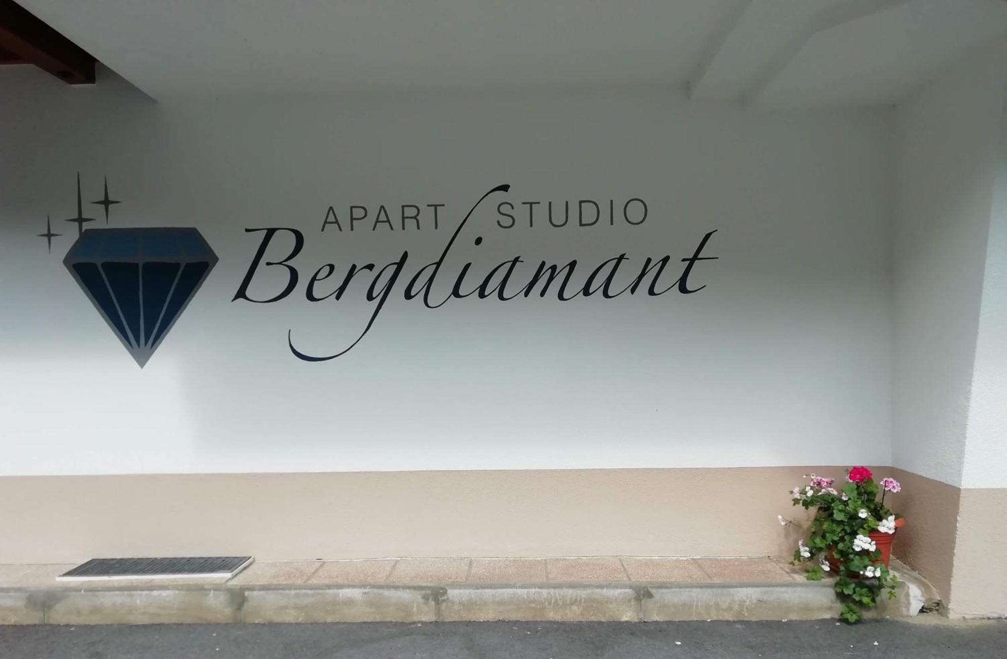 Apart Studio Bergdiamant Piosmes Eksteriør billede
